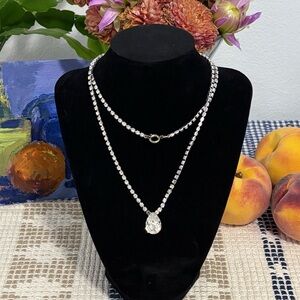 Vintage rhinestone necklace with pear cut pendant